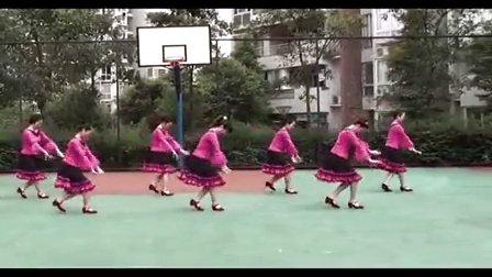 周思萍广场舞《牧人恋歌》