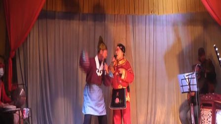 张北县两面井乡文化馆同事聚会演出二人台《
