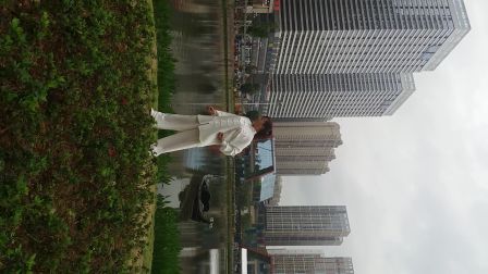 罗德丽易筋经
