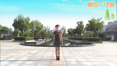 动动广场舞《情歌赛过春江水》单人水兵舞