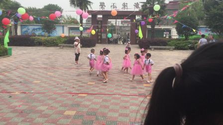 爱的华尔兹幼儿舞蹈