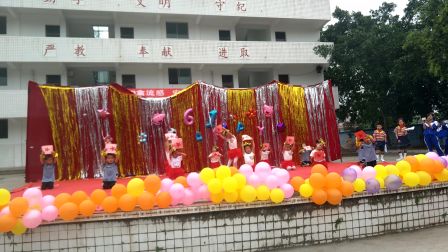 幼儿舞蹈《爸爸妈妈听我说》高清