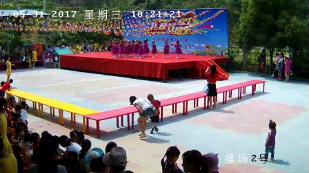 长岭镇果果艺术幼儿园六一幼儿舞蹈《粉可爱