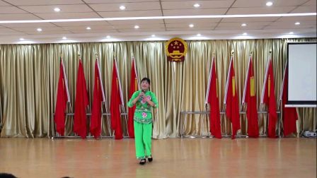 黄梅戏表演唱《到底人间欢乐多》