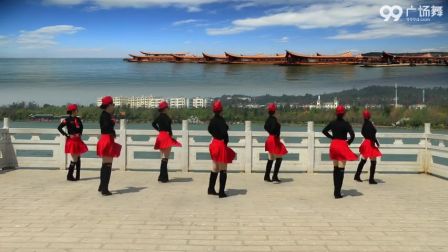 杨艺《金花王江广场舞》水兵梦里海蓝蓝 正