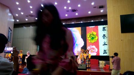 学唱花鼓戏