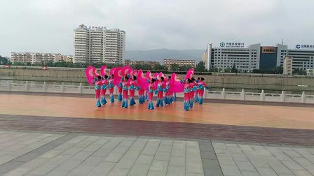 天水一勘院广场舞踏歌起舞的中国（彩排）