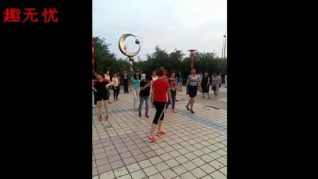 美女老师广场舞教学 不是一般的美