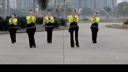 吉美广场舞《深深爱》标清