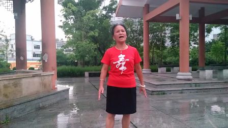 风雨无阻 吴玉燕晨练彩调《永葆这战斗青春
