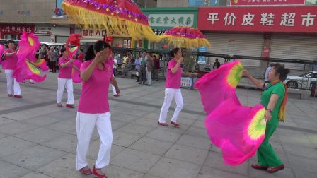 2017夏绥德名州广场大秧歌张海喜摄