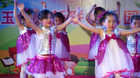 幼儿园幼儿舞蹈《粉可爱》
