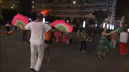 广场大秧歌