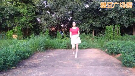 玲珑姐妹广场舞《恋人心》户外版
