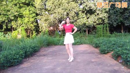 玲珑姐妹广场舞《摇摆哥》