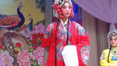 淇县豫剧团演出《鹤发丹心》