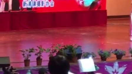 绍兴莲花落舞台版