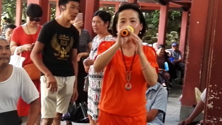 中山公园越剧小胡唱