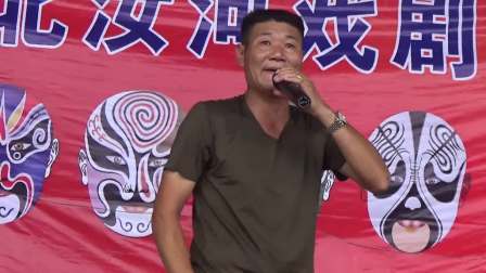 襄城戏友演唱豫剧《打金枝》