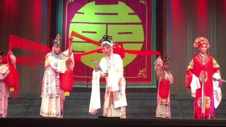 小媳妇捧着灵牌唱蒲剧 字字含情真好听