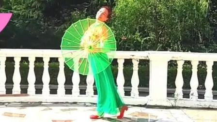 中老年一看就懂的广场伞舞教程