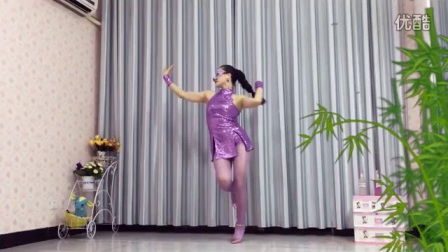 青青世界广场舞《DJ真心换真情》附背面