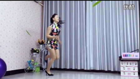 青青世界广场舞《这也不对那也不对》附背面