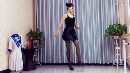 简单基础鬼步舞《拽美眉》青青世界广场舞 