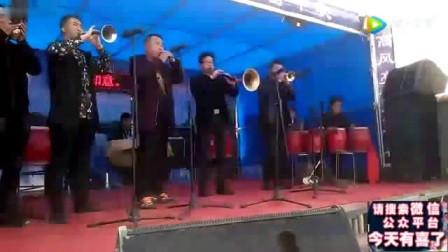农村唢呐班高手尽出 五人合奏悲乐