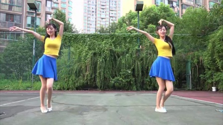 小君广场舞《南屏晚钟》