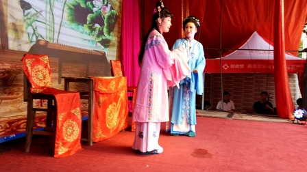 现场庐剧《半夜夫妻》片段 主演魏小波 夏荣