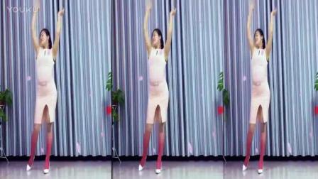 青青世界广场舞《杏花落时茶幽香》抒情韵律