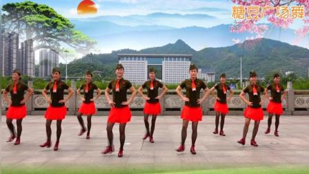 吉美广场舞 情歌赛过春江水 单人水兵舞