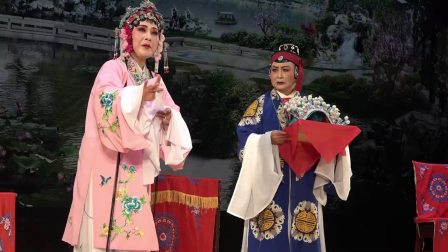 越剧折子戏《碧玉簪》送凤冠