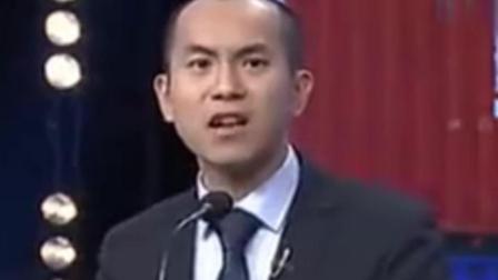 相声《扔狗》陈印泉侯振鹏精彩演绎 爆笑全