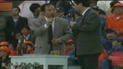 《劝酒》冯巩牛群早年露天相声 胡吹海侃笑