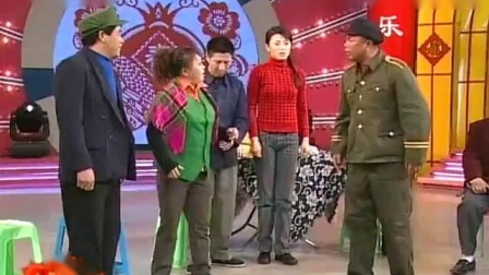 东北二人转《二迷糊相亲》台下观众们都笑的