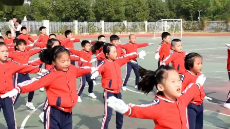 七星小学广播操比赛