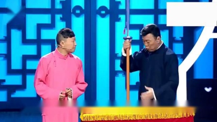 《父子闯上海》六十二岁老父亲和儿子表演相