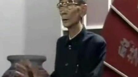 《医风问题》马三立经典相声讽刺不良社会现