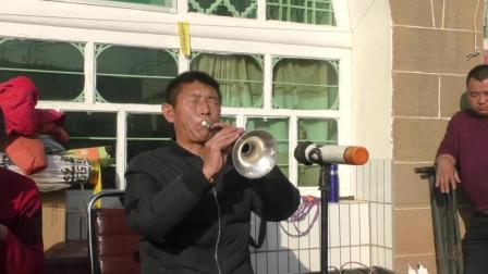 《南泥湾》《挂红灯》》《掐蒜苔》陕北名吹