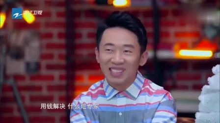 小品《谈判》这劫匪的道具也太随便了