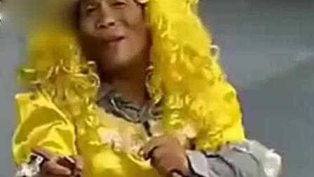 《卖女孩的小火柴》宋小宝爆笑小品