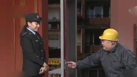 东北小品《错位的父爱》大爸二爸都给力