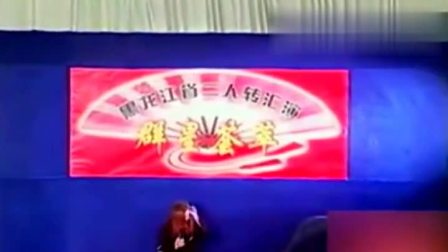 东北二人转小品 《傻子哭坟》 边哭边笑