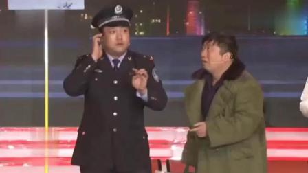 《最后一班返乡车》贾冰搞笑小品 满满的正
