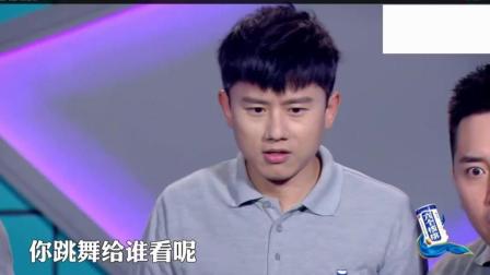 《耳机销售员》张杰参演小品 呆萌献唱学猫