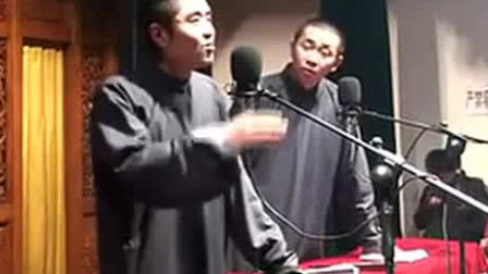 《坑蒙拐骗》苗阜王声爆笑相声 观众笑的一