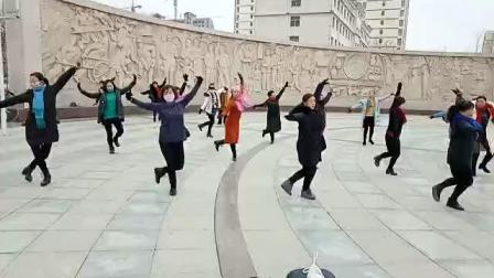吉美广场舞《吉祥欢歌》晨练学跳中