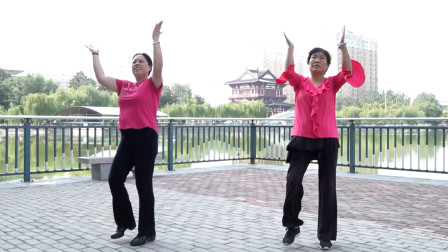 快乐3分钟《养生舒筋健身操》中老年朋友一